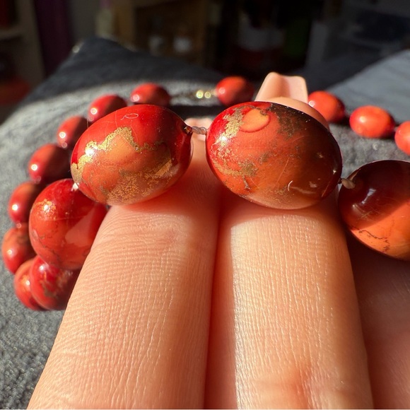 Vintage Red and Gold Beaded Necklace - Picture 3 of 5